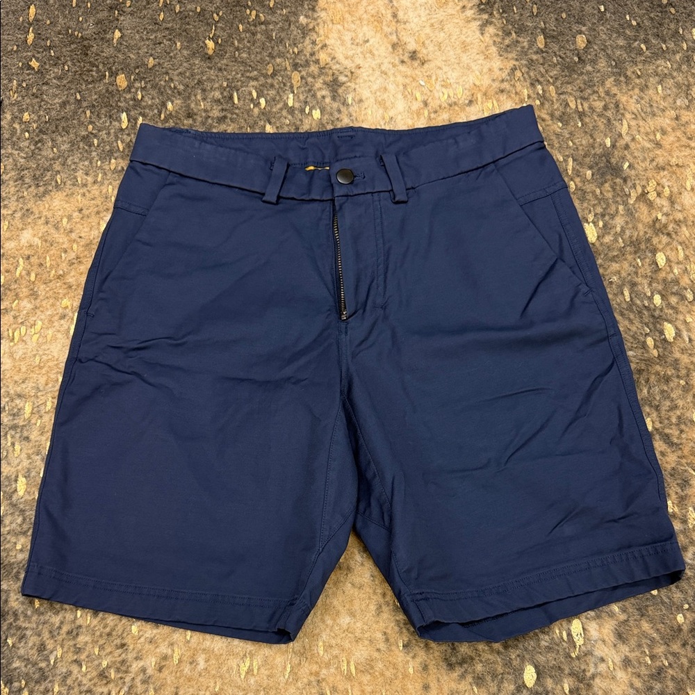 Lululemon Classic Navy Men's Shorts 32
